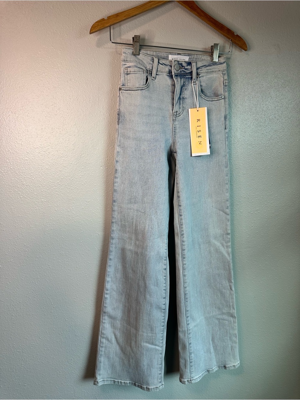 NWT RISEN Jeans Light Wash High Rise Wide Leg Straight Jeans Size 0
